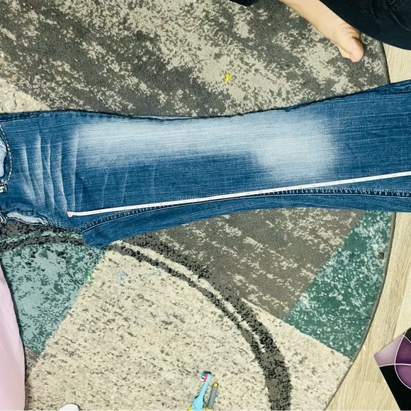 YMI flare Jeans - Picture 6 of 7